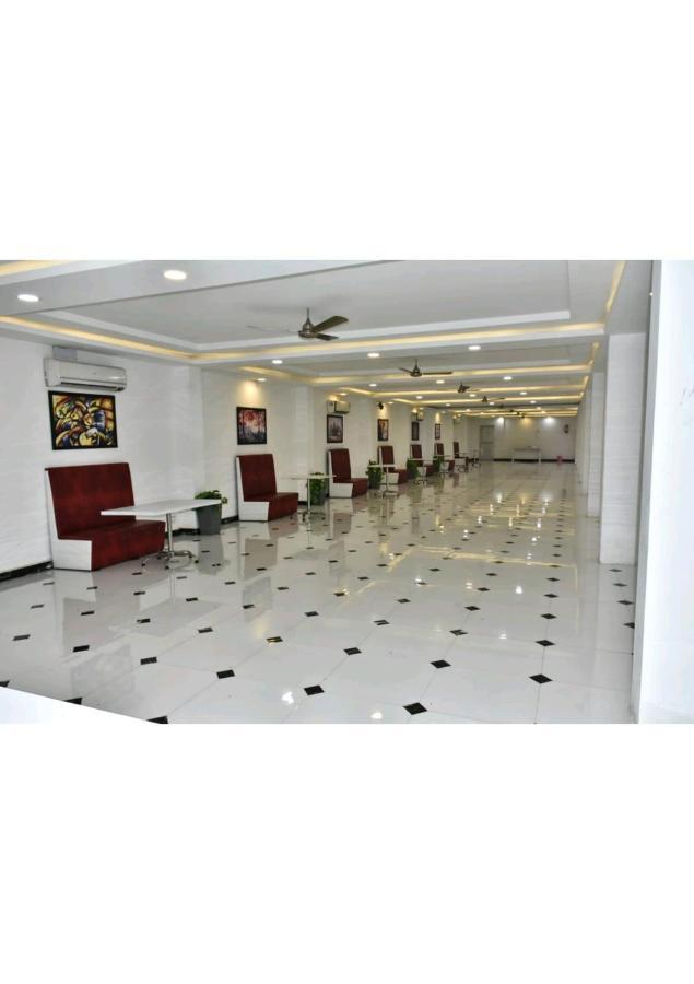 Gods County Hotels & Resorts Tarapith Eksteriør bilde