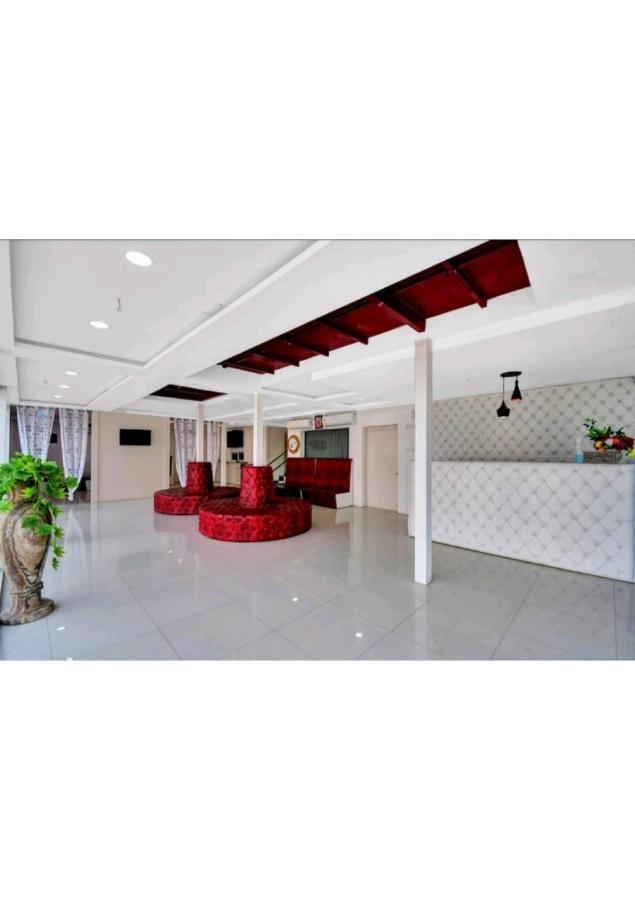 Gods County Hotels & Resorts Tarapith Eksteriør bilde