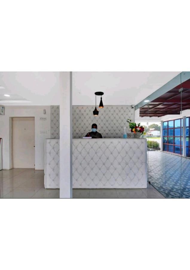 Gods County Hotels & Resorts Tarapith Eksteriør bilde
