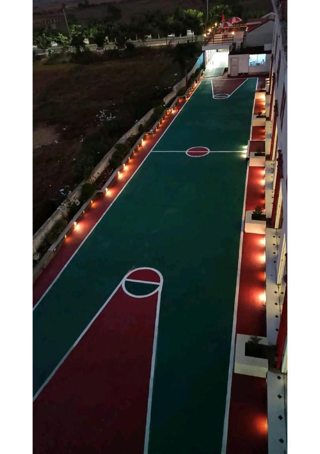 Gods County Hotels & Resorts Tarapith Eksteriør bilde