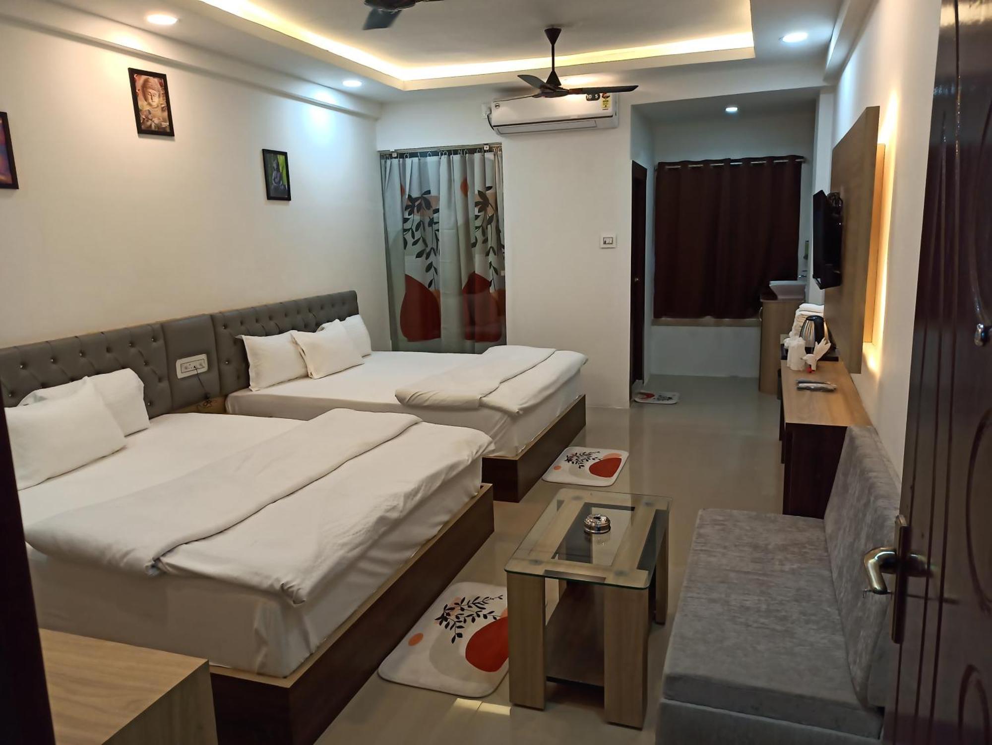 Gods County Hotels & Resorts Tarapith Eksteriør bilde